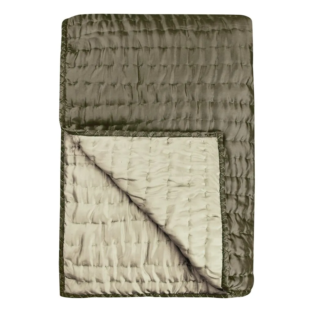 Chenevard Silk Bed Quilt