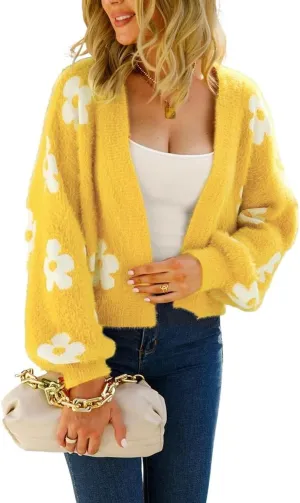 chouyatou Women's Fuzzy Daisy Printed Cropped Cardigan Open Front Jacquard Knit Sweater Tops