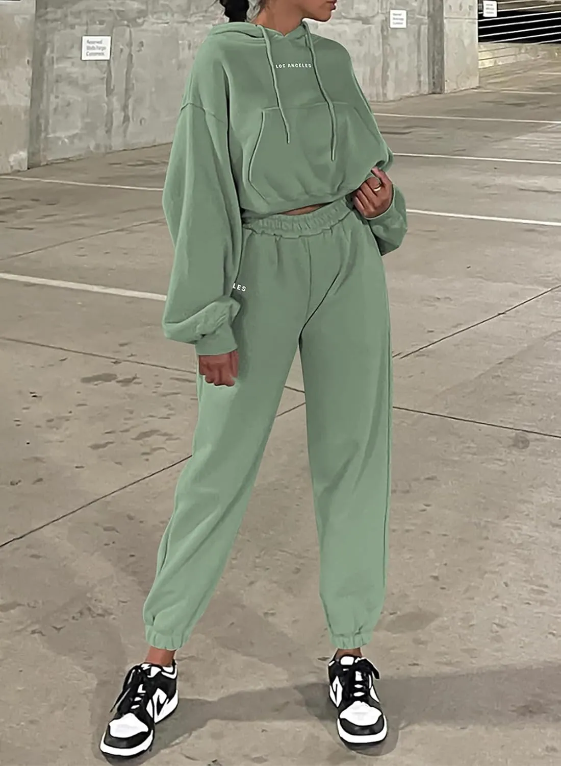 Herseas Womens 2 Piece Fleece Outfits Long Sleeve Crop Hoodie Sweatshirt with Jogger Pants Tracksuit Lounge Set