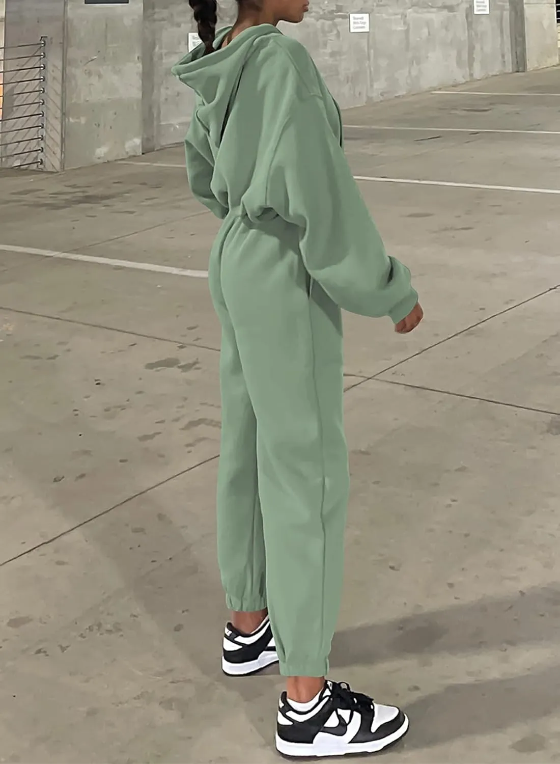 Herseas Womens 2 Piece Fleece Outfits Long Sleeve Crop Hoodie Sweatshirt with Jogger Pants Tracksuit Lounge Set
