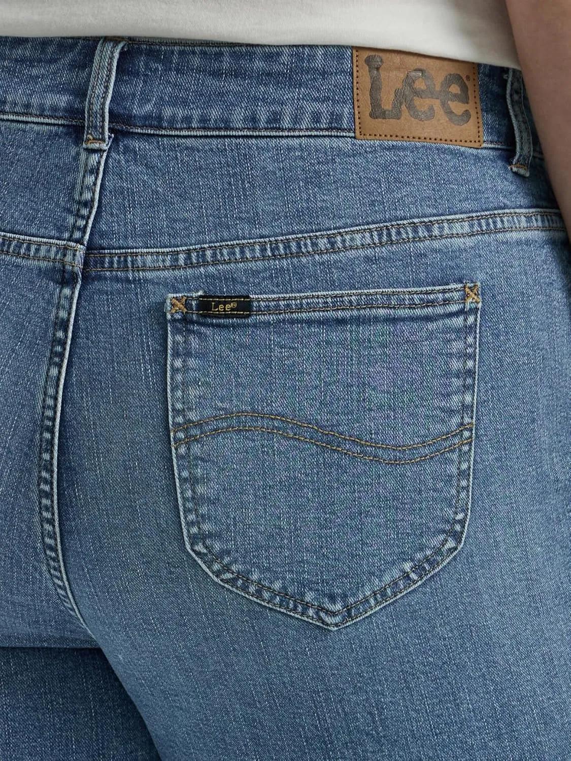 Lee Women's Plus Size Legendary Mid Rise Flare Jean