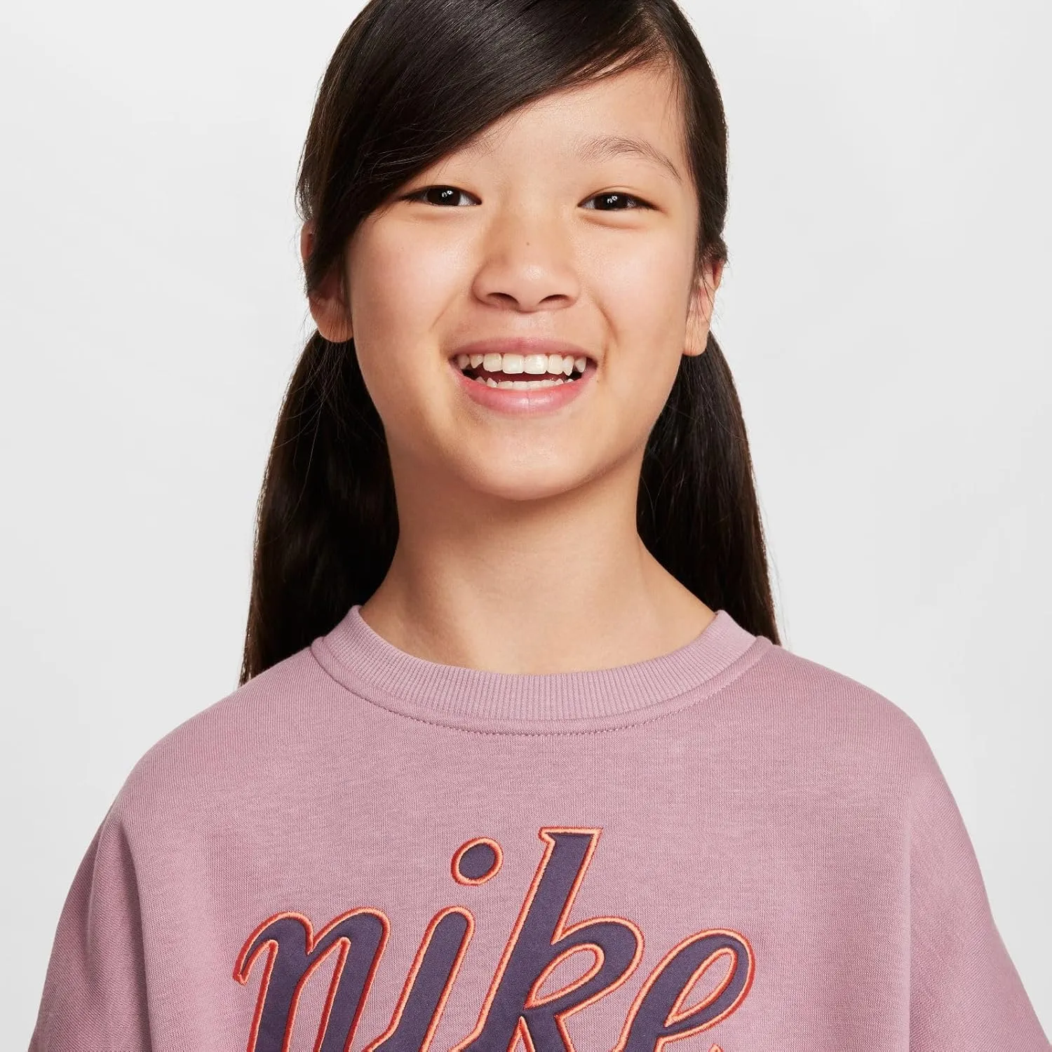 Nike Sportswear Club Fleece Girls' Boxy Crew-Neck Sweatshirt (FZ5566-523, Plum Dust/Light Wild Mango)