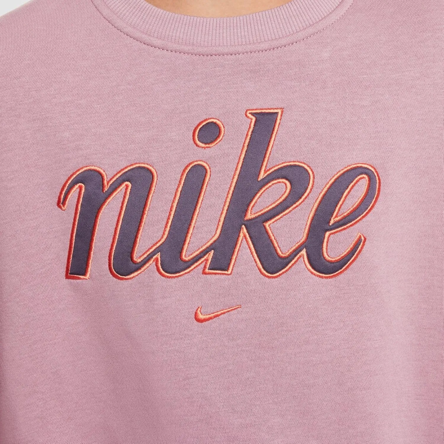 Nike Sportswear Club Fleece Girls' Boxy Crew-Neck Sweatshirt (FZ5566-523, Plum Dust/Light Wild Mango)