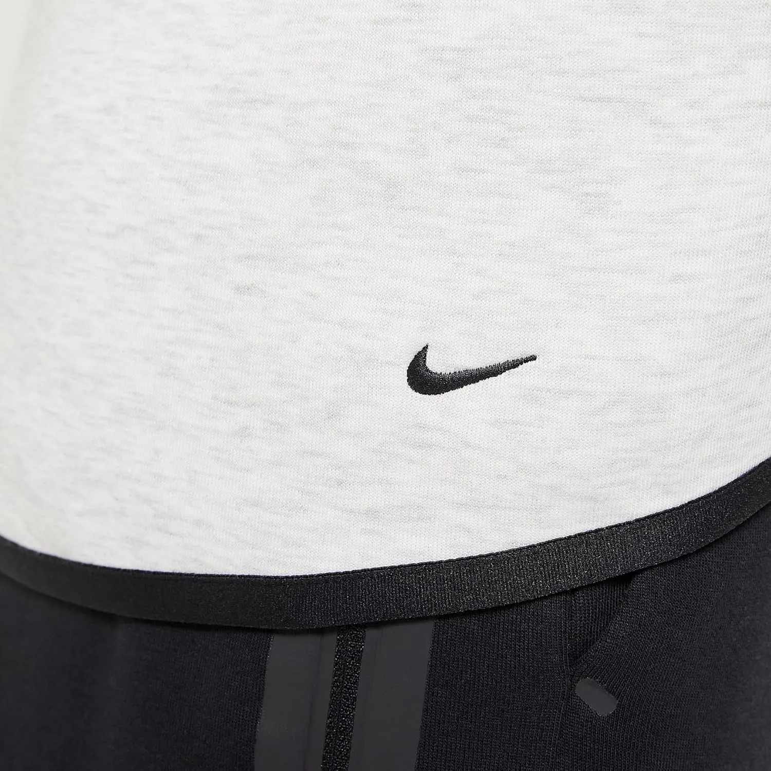 Nike Sportswear Tech Fleece Girls' Full-Zip Hoodie (HV8695-013, Light Grey/Heather/Black/Black)