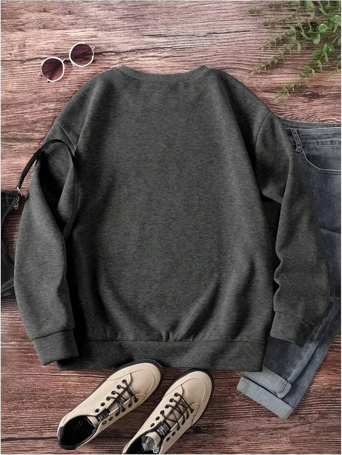 SOLY HUX Women's Graphic Sweatshirt Crew Neck Long Sleeve Vintage Casual Pullover Tops