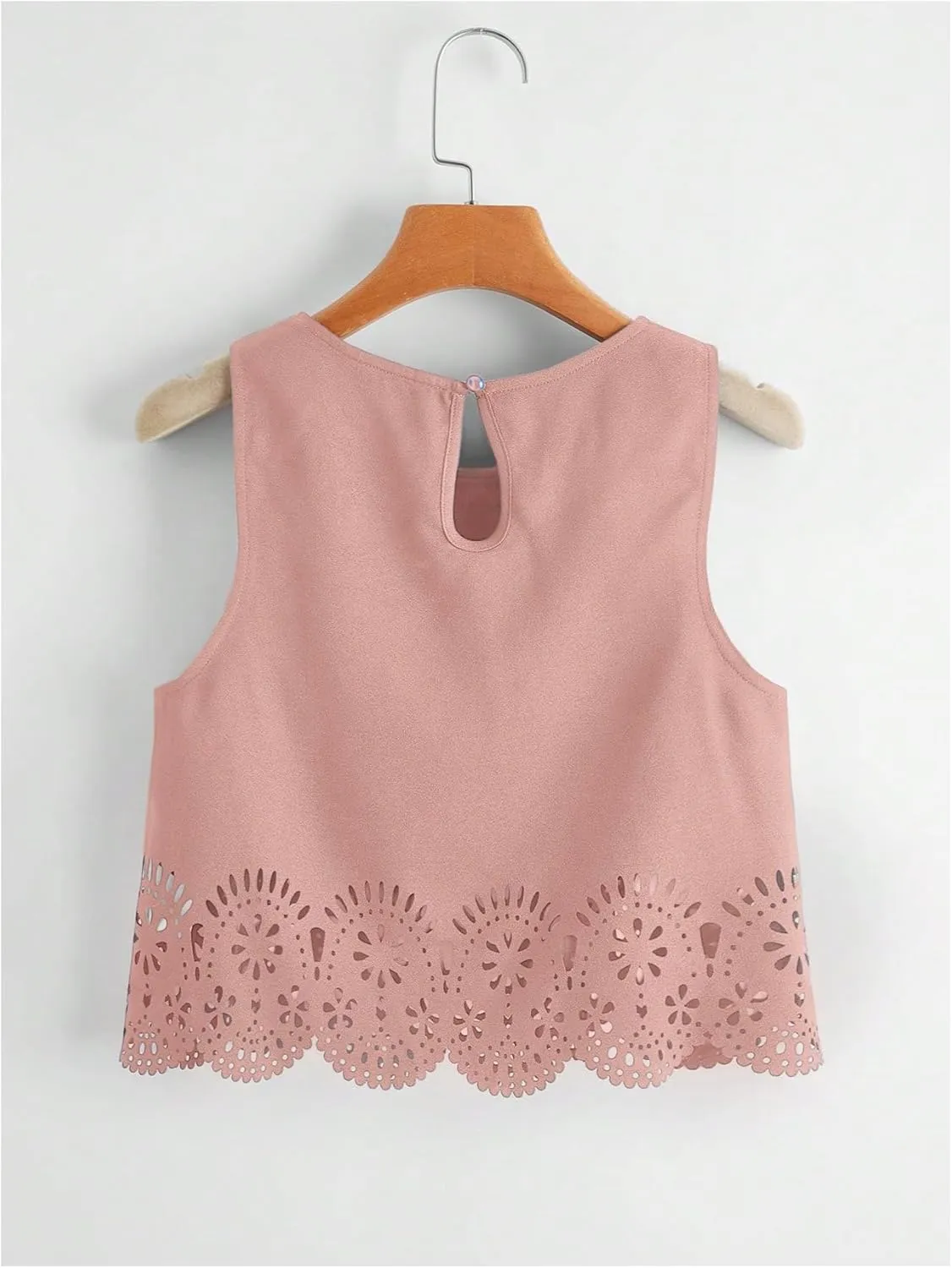 SOLY HUX Women's Summer Tank Tops Hollow Out Scallop Trim Sleeveless Vest Crop Top