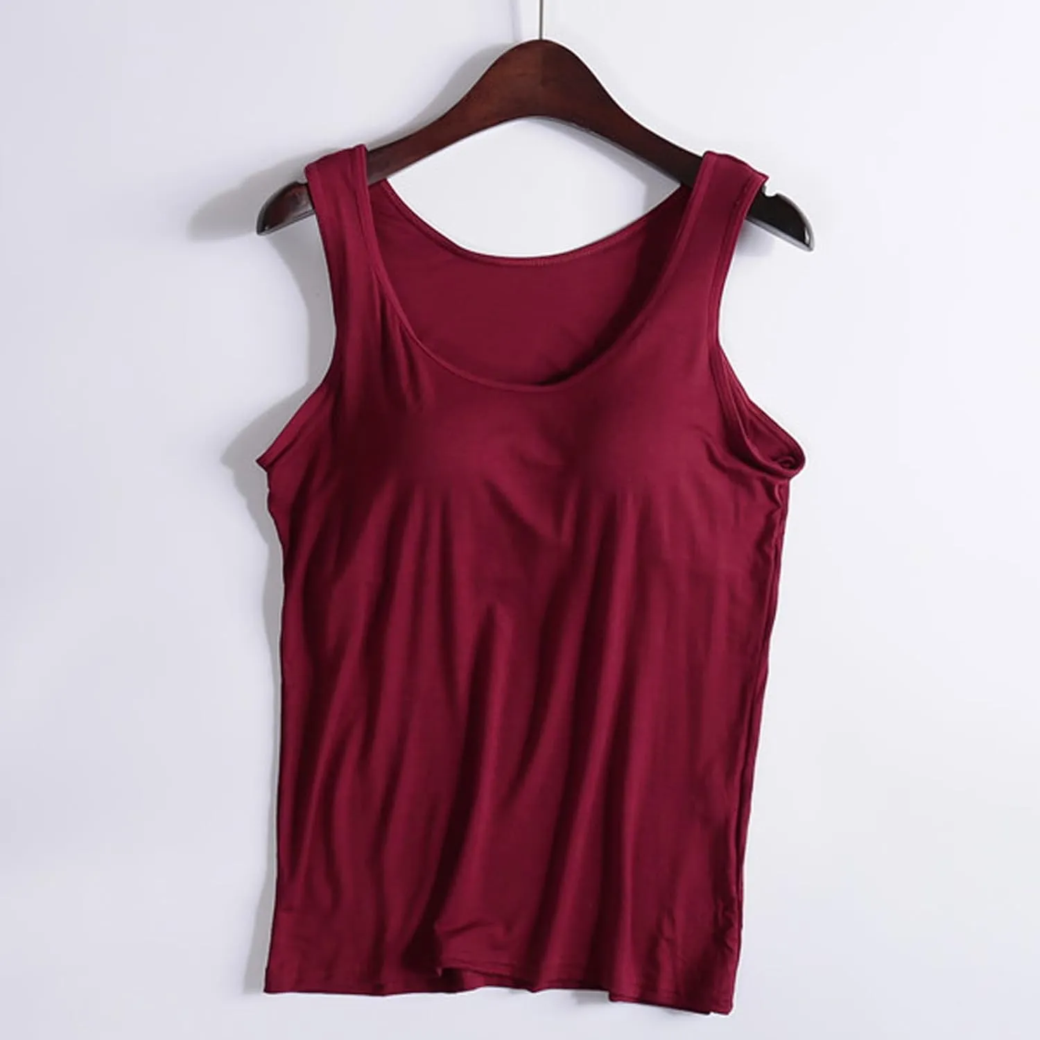 Tank Top with Built in Bra for Women Plus Size Summer Basic Loose Workout Camisole Tops Sleeveless Undershirts