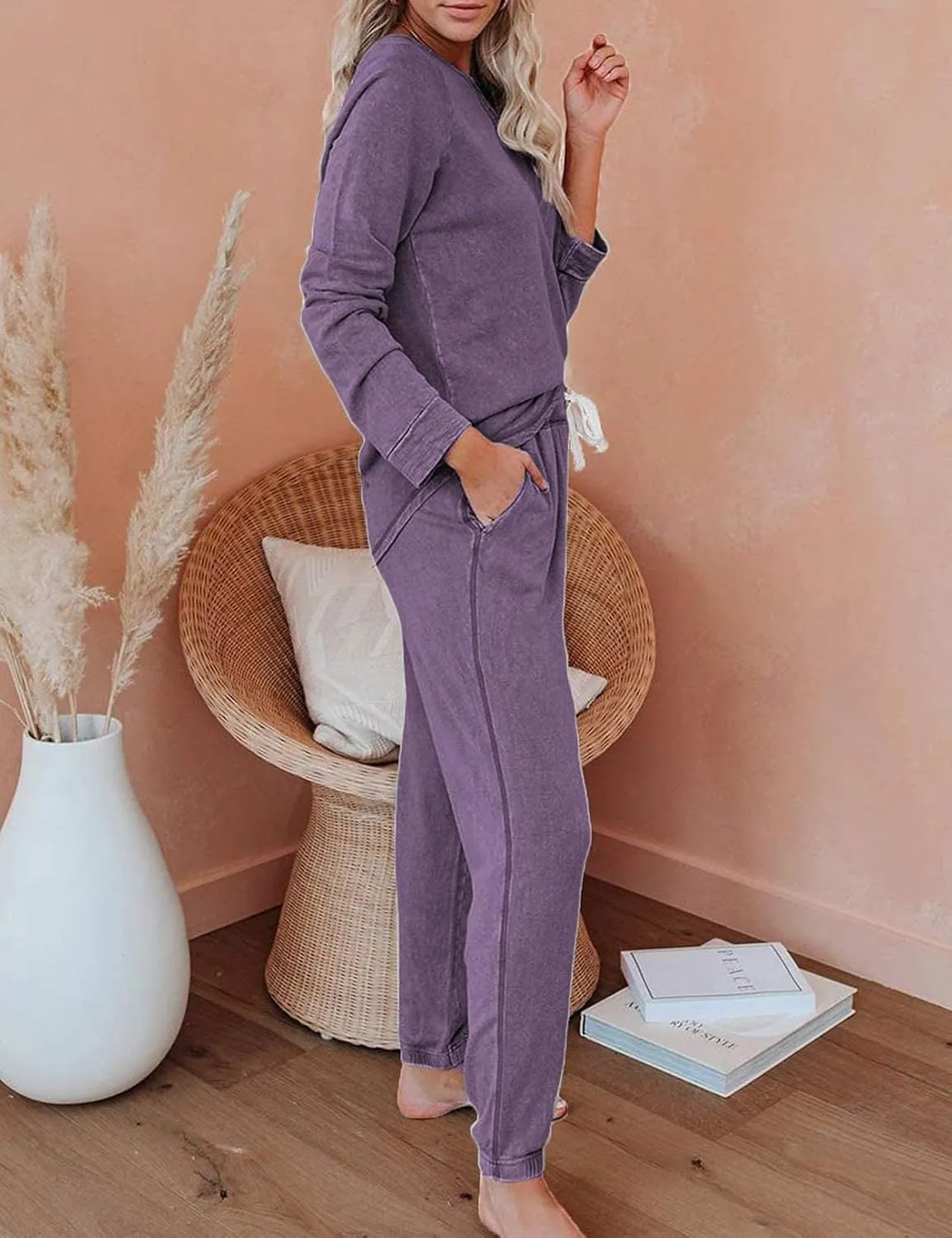 Women's 2 Piece Outfits Lounge Sets Long Sleeve Tops and Jogger Sweatpants Sweats Track Suits Loungewear Pajama Sets