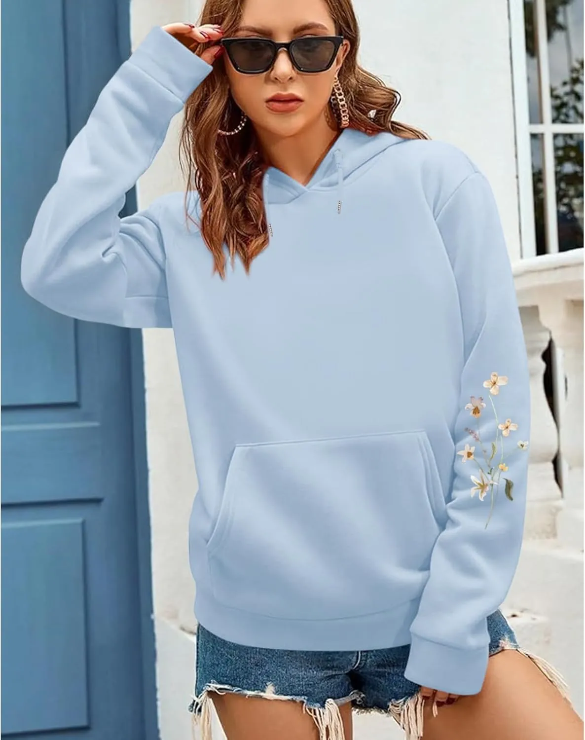 Women's Floral Printed Hoodies Vintage Aesthetic Flower Graphic Sweatshirt Cute Boho Fleece Thermal Hoodie Pullover